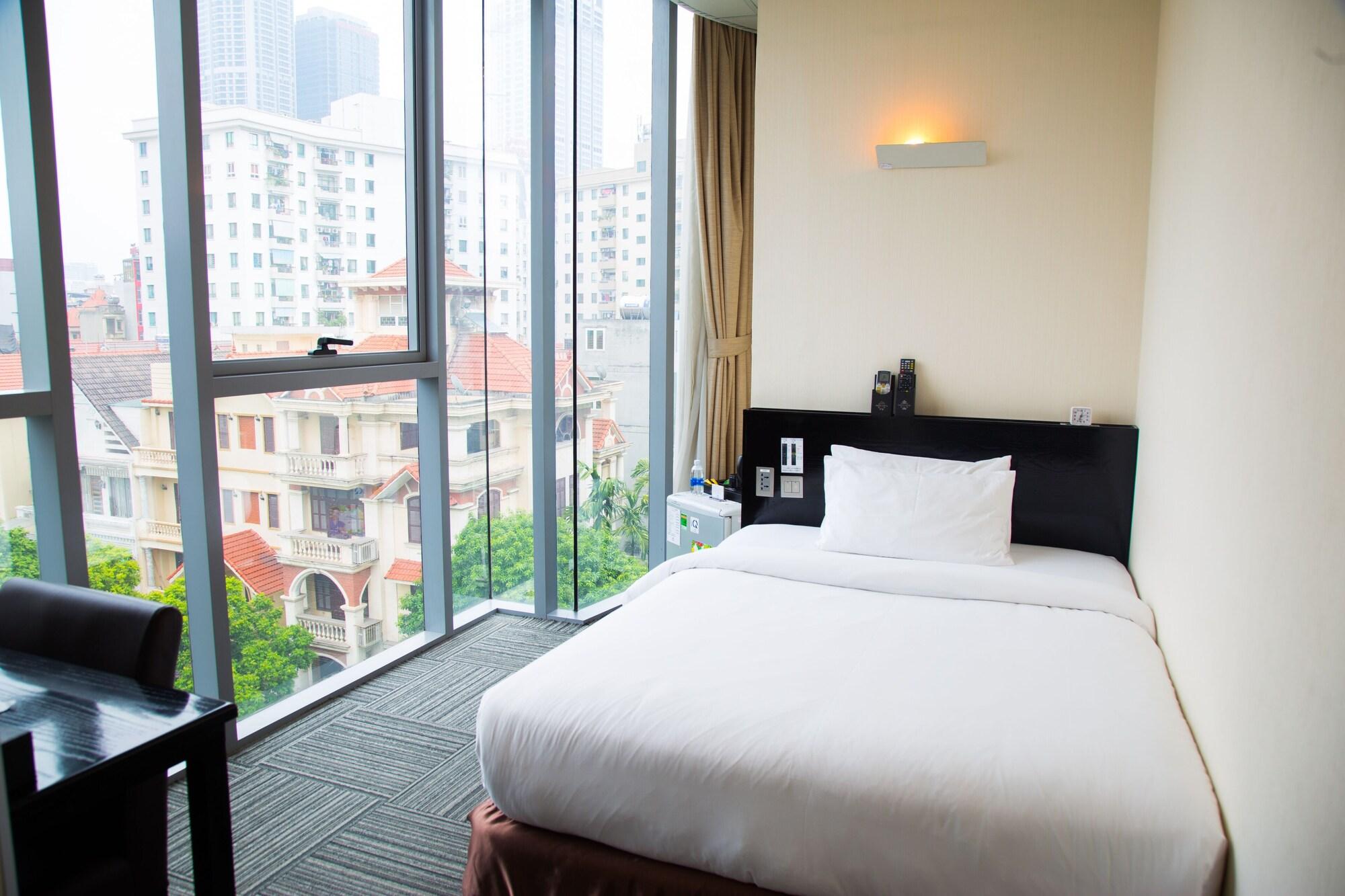 Sakura Hotel 2 Hanoi Exterior photo